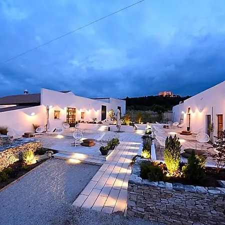 Couette-café Montegusto Castel Del Monte (Apulia)